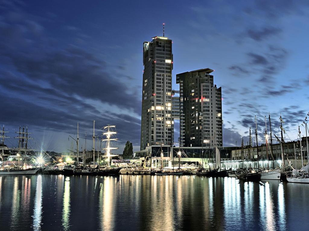 Apartamenty Sea Towers 格丁尼亚 外观 照片